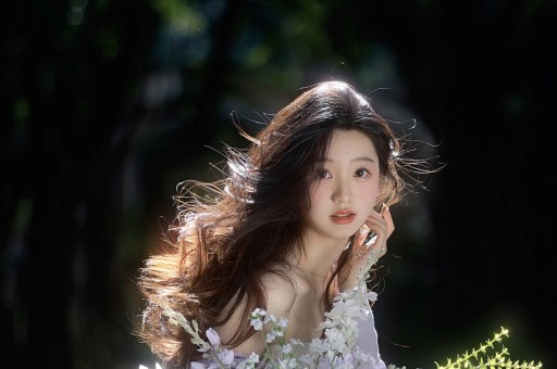 李雨桐实名举报薛之谦反转竟被封禁引发热议！